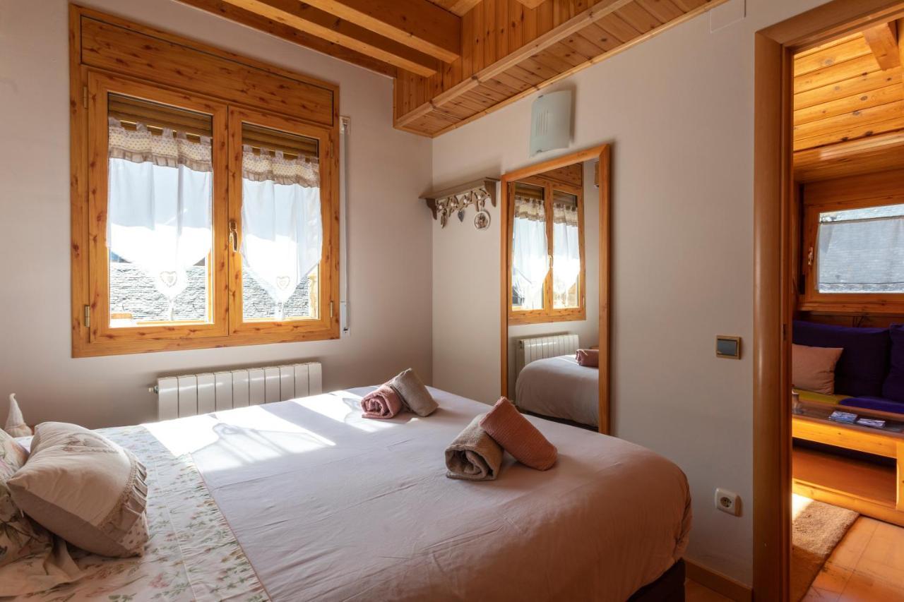 Apartamento Con Encanto Vielha Eksteriør billede