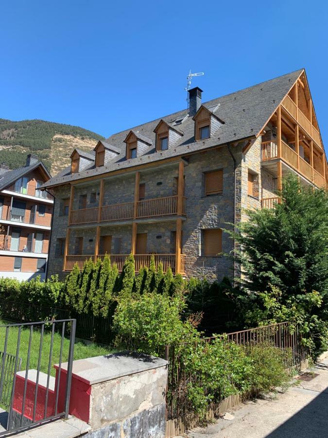 Apartamento Con Encanto Vielha Eksteriør billede